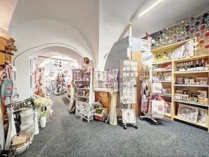 Pronájem obchodního prostoru, Jindřichův Hradec, Růžová, 54 m2