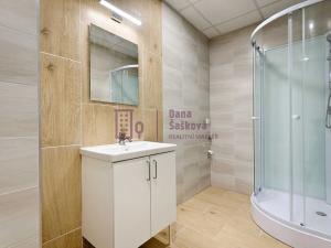 Pronájem bytu 3+kk, Jindřichův Hradec, Miřiovského, 60 m2