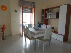 Prodej vily, Scalea, Itálie, 75 m2