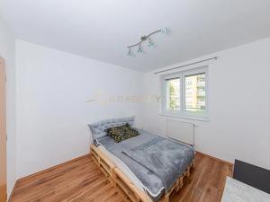 Pronájem bytu 2+kk, Olomouc, Peškova, 59 m2