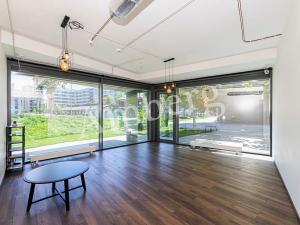 Prodej obchodního prostoru, Praha - Karlín, Karolinská, 59 m2