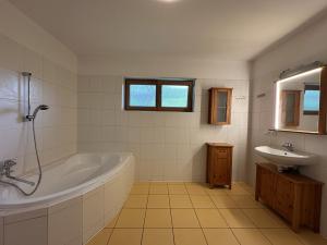 Pronájem rodinného domu, Židněves, 140 m2