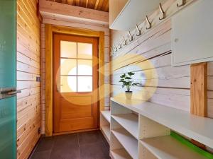 Prodej rodinného domu, Nové Hrady, Vilová čtvrť, 216 m2