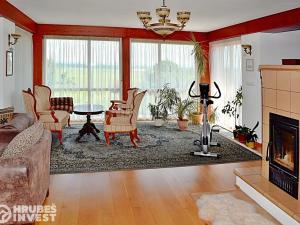 Prodej rodinného domu, Horní Jelení, Dvorská, 380 m2