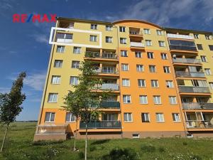 Pronájem bytu 1+kk, Klecany, V Honech, 30 m2