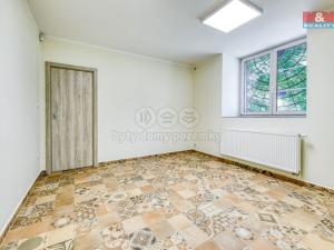 Pronájem obchodního prostoru, Klatovy - Klatovy IV, Tyršova, 18 m2