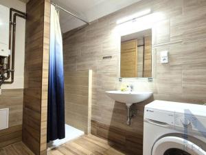 Pronájem bytu 3+kk, Praha - Libeň, V Holešovičkách, 75 m2