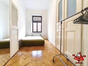 Pronájem bytu 2+1, Praha - Nové Město, Štěpánská, 63 m2