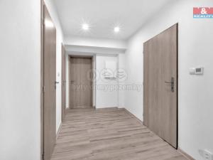 Prodej bytu 2+1, Jimramov, náměstí Jana Karafiáta, 61 m2