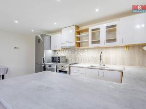 Prodej rodinného domu, Holany, 230 m2