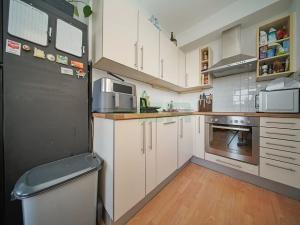 Pronájem bytu 2+kk, Praha - Vysočany, 66 m2