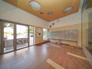 Pronájem bytu 2+kk, Praha - Vysočany, 66 m2