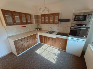 Prodej rodinného domu, Bušovice, 150 m2
