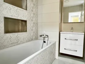 Pronájem bytu 2+1, Pardubice, Artura Krause, 65 m2
