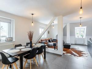 Pronájem bytu 3+kk, Praha - Dejvice, Evropská, 102 m2