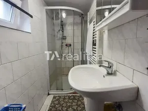 Prodej chaty, Komorní Lhotka, 64 m2