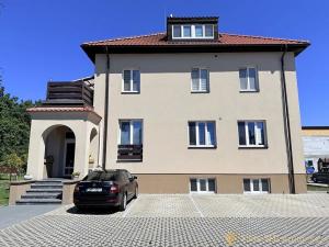 Pronájem bytu 3+kk, Libiš, Za Rybníčkem, 71 m2