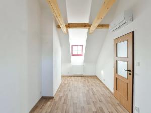 Pronájem bytu 4+kk, Kosoř, Školská, 112 m2