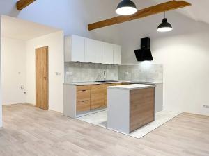 Pronájem bytu 3+kk, Roudnice nad Labem, Štěpárna, 87 m2