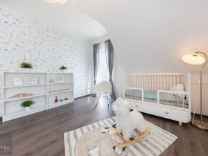 Prodej rodinného domu, Praha, 139 m2