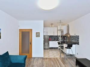 Prodej bytu 2+kk, Praha - Košíře, 45 m2
