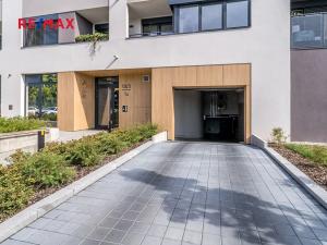 Pronájem bytu 2+kk, Praha - Kamýk, Zimova, 55 m2