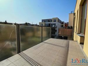 Pronájem bytu 2+kk, Praha - Sedlec, Kamýcká, 55 m2