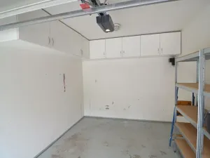 Pronájem garáže, Jesenice, Příčná II., 16 m2