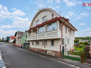 Prodej bytu 3+1, Karlovy Vary - Bohatice, Fričova, 105 m2
