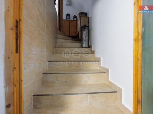 Prodej bytu 3+1, Karlovy Vary - Bohatice, Fričova, 105 m2