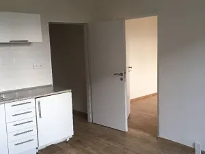 Pronájem bytu 2+kk, Mníšek pod Brdy, Nádražní, 38 m2