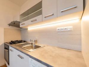 Pronájem bytu 2+1, Ostrava, Opavská, 56 m2