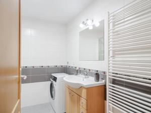 Prodej bytu 2+kk, Litomyšl, U Školek, 68 m2