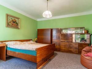 Prodej rodinného domu, Hovorany, 180 m2