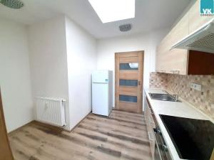 Pronájem bytu 1+1, Litomyšl, Smetanovo náměstí, 30 m2
