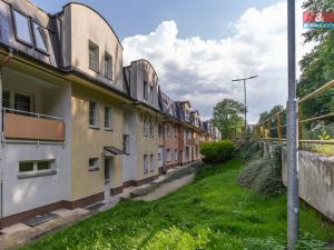 Prodej bytu 2+kk, Aš, Hlavní, 43 m2