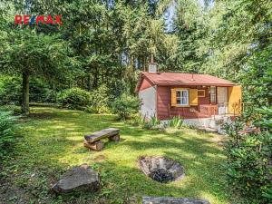 Prodej chaty, Jesenice, U Velkého rybníka, 25 m2