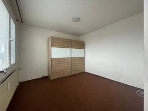 Prodej bytu 3+1, Plzeň, Břeclavská, 65 m2