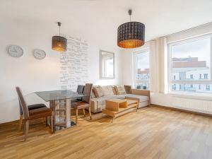 Pronájem bytu 2+kk, Ostrava, Jantarová, 60 m2