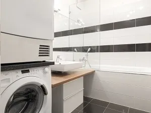 Pronájem bytu 2+kk, Ostrava, Jantarová, 60 m2