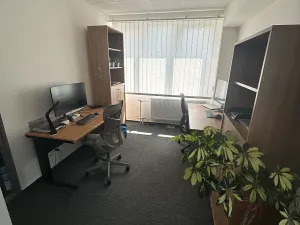 Pronájem kanceláře, Brno, Hněvkovského, 65 m2