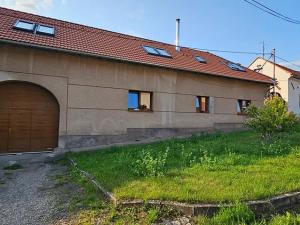 Prodej rodinného domu, Hředle, 398 m2