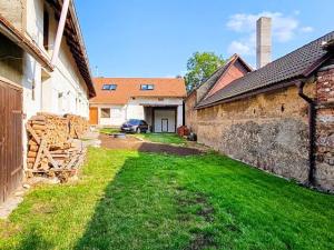 Prodej rodinného domu, Hředle, 398 m2