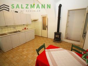 Prodej rodinného domu, Stráž, 220 m2