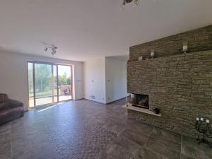 Prodej rodinného domu, Bašť, Okružní, 160 m2