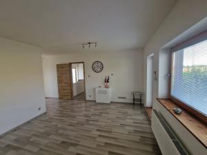 Prodej rodinného domu, Bašť, Okružní, 160 m2