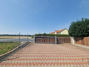 Prodej rodinného domu, Bašť, Okružní, 160 m2