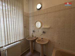 Pronájem kanceláře, Chomutov, Školní, 131 m2