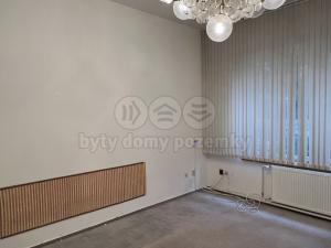 Pronájem kanceláře, Chomutov, Školní, 131 m2