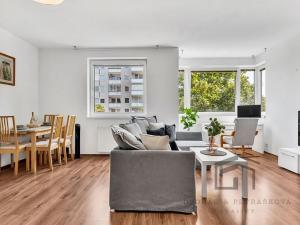 Prodej bytu 1+kk, Praha - Chodov, Mikulova, 40 m2